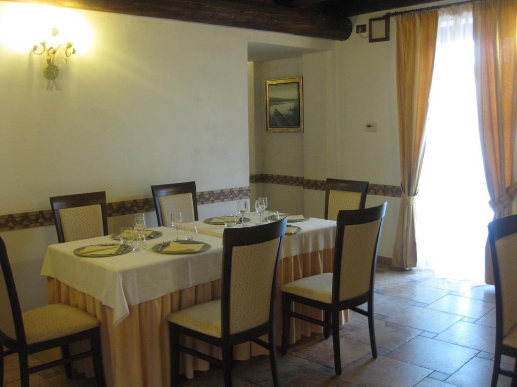 Albergo Giardino Sannazzaro de' Burgondi Εξωτερικό φωτογραφία