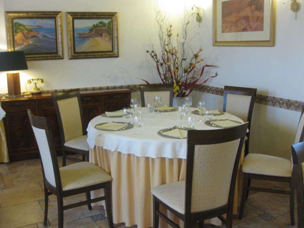 Albergo Giardino Sannazzaro de' Burgondi Εξωτερικό φωτογραφία